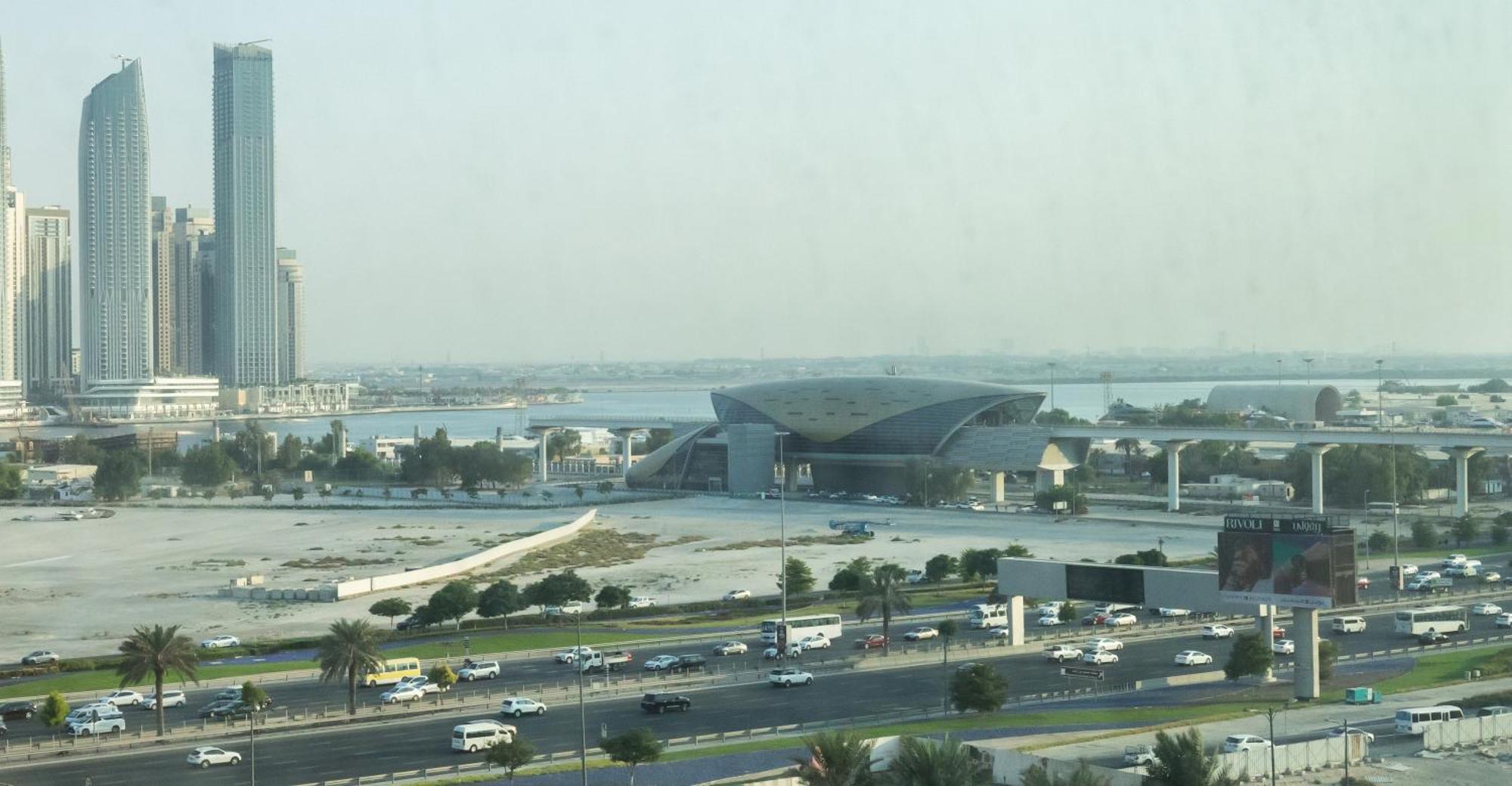 Kingsgate Al Jaddaf Hotel By Millennium Dubai Exterior foto